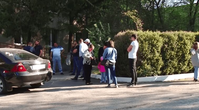 Родичі загиблої породіллі пікетували пологовий