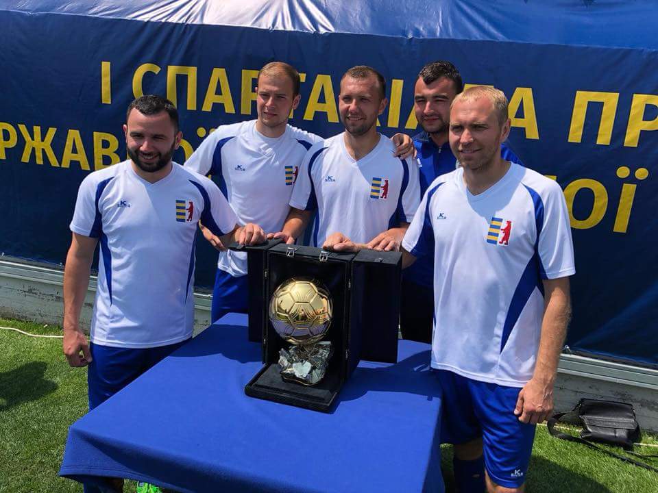 Команда органів ДФС Закарпаття взяла участь у спартакіаді на березі Чорного моря