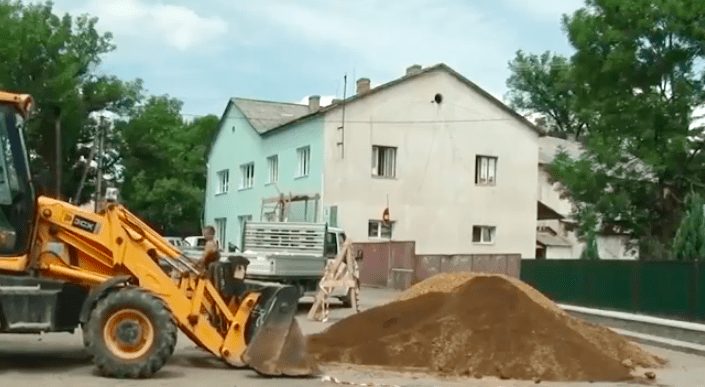 До ремонту вулиці в Іршаві підійшли комплексно (ВІДЕО)