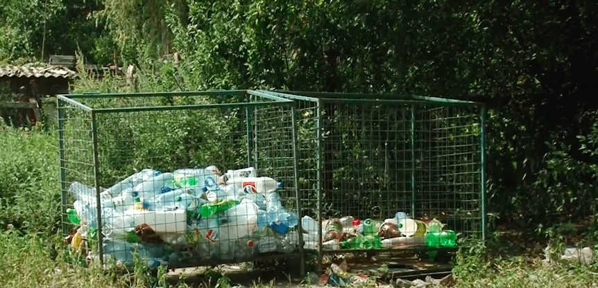 Сортувати сміття і заробляти на цьому додаткові гроші навчились у Великому Березному