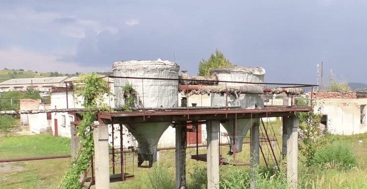 Річка Уж забруднюється фосфатами, аміаком та залізом (ВІДЕО)