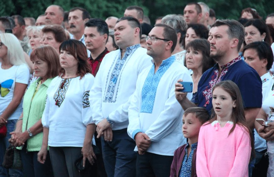 Ранок Дня Незалежності України працівники органів ДФС Закарпаття зустріли молитвою