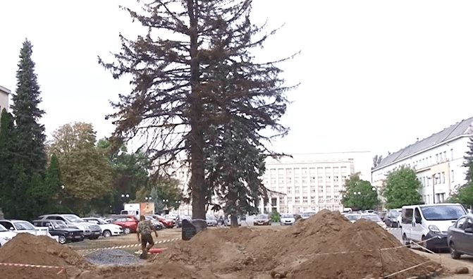 В Ужгороді стартували роботи зі встановлення пам’ятника жертвам голодомору в Україні