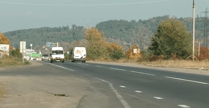 На трасі "Київ-Чоп" автоматично фіксуватимуть швидкість автомобілів