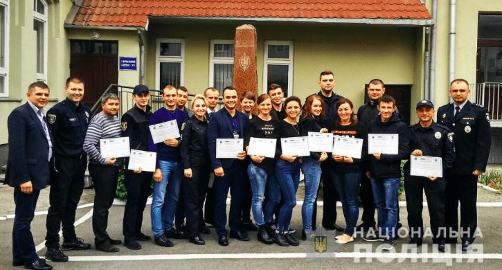 Закарпатські поліцейські навчалися працювати за програмою протидії домашньому насильству «ПОЛІНА»