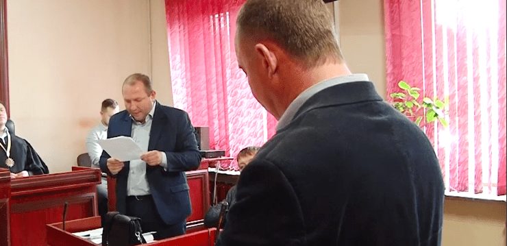 У справі про вбивство мукачівця Михайла Глеби допитали судмедексперта і свідків (ВІДЕО)