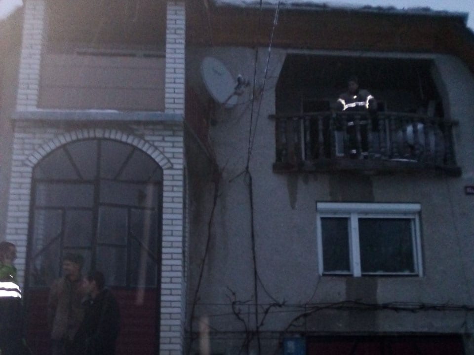 У Рахівському районі врятуватися від вогню 6-річній дівчинці допоміг односельчанин