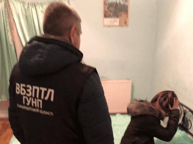 Правоохоронці виявили факт звідництва сутенеркою (ФОТО)