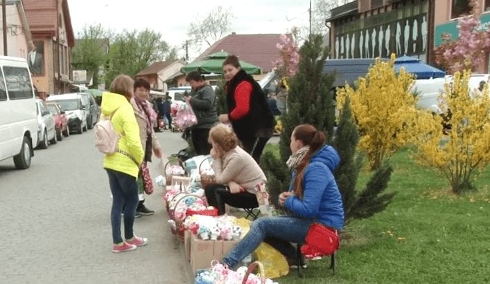 Хустяни готуються до Великодня (ВІДЕО)