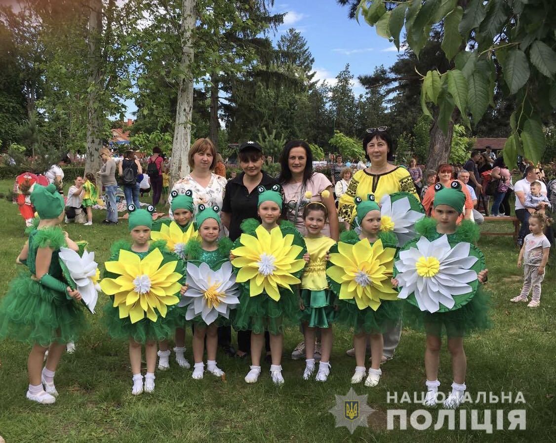 Поліція Мукачева разом з дітьми відзначала День захисту дітей 