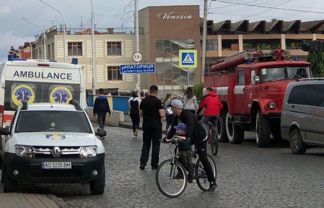 У Мукачеві вкотре повідомили про замінування всіх дитячих садочків