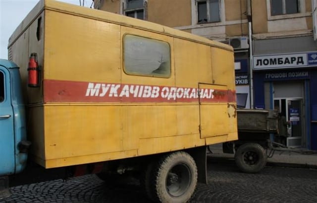 Мукачівський мікрорайон Паланок через аварію без води