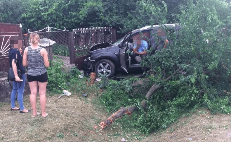 Адвокат під наркотиками та спиртним насмерть збив 11-річну дівчинку (ФОТО)