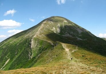 Жителю Львова стало зле у горах Закарпаття