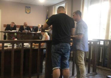 Саме зараз апеляційний суд вирішує, чи брати під варту винуватця ДТП на Берегівщині