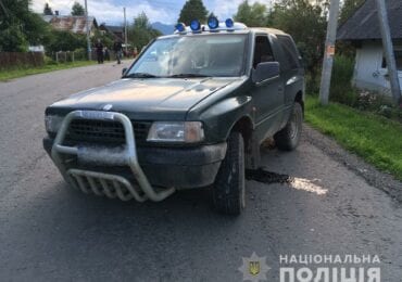 Поліція Рахівщини з`ясовує обставини аварії в селі Лазещина 