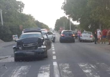 В с. Невицьке водій Audi на пішому переході в'їхав в Рено - загинув пішохід