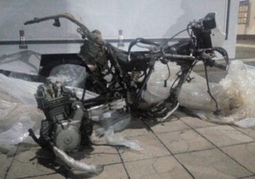 На КПП "Малий Березний" спробували провезти розібраний Suzuki (ФОТО)