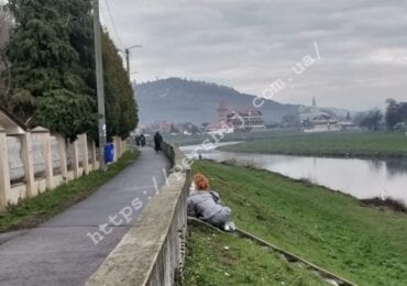 В Мукачеві страшний клоун лякає людей на вулицях міста, – соцмережі