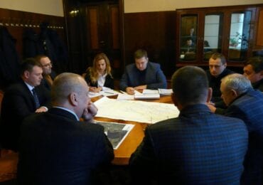 Маршрути руху великогабаритних вантажівок у напрямку Дякова буде змінено