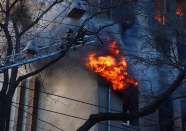 Пожежа в одеському коледжі: 14 чоловік зникли безвісти