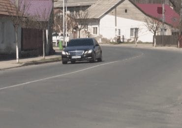 У  Хусті тривають роботи з будівництва та ремонту автошляхів (ВІДЕО)