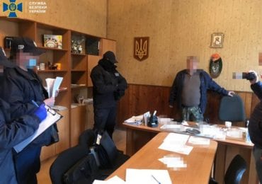 На Закарпатті СБУ викрила посадовця лісгоспу на нелегальному збуті державної деревини