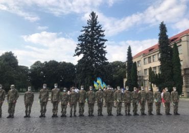 В Ужгороді урочисто відзначили День Державного Прапора України (ФОТО)