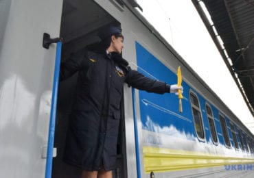 Посадка пасажирів в Мукачеві: змінено маршрути курсування поїздів