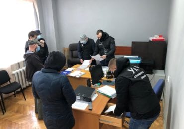 Сьогодні на дільницях затримуватимуть виборців, яких «скупляв» штаб Андріїва