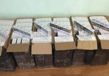 На кордоні з Угорщиною контрабандисти покинули 3 тисячі пачок сигарет (ФОТО)