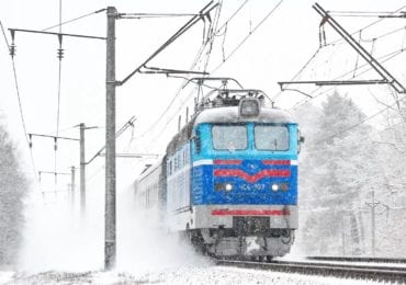 Укрзалізниця додала декілька нових потягів до Закарпаття (СПИСОК)