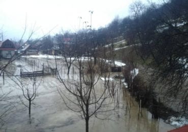 Село Дубове на Тячівщині потопає у воді