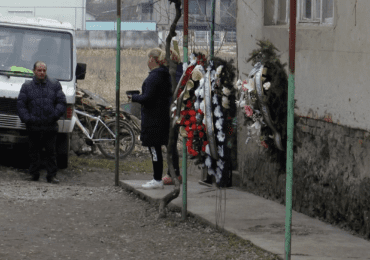 Батько самогубці з Фанчиково розказав деталі трагедії (ВІДЕО)