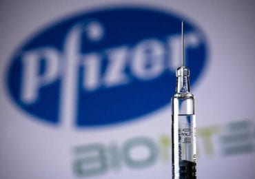 МОЗ: першу партію вакцин Pfizer Україна отримає вже в квітні