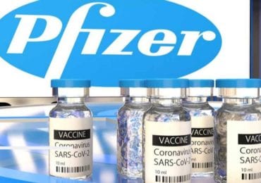 ​ У Pfizer припускають необхідність третьої дози вакцини