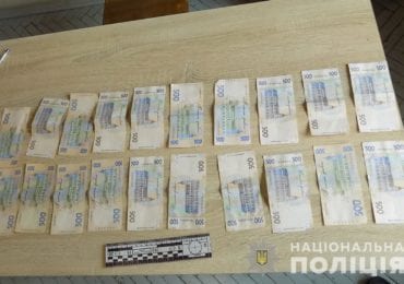 У Хусті чоловік зайшов до офісу підприємця і викрав гаманець з грошима