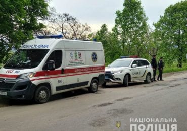 Коли важлива кожна хвилина: як на Закарпатті водії пропускають швидку (ВІДЕО)