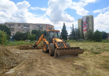 В Ужгороді на площі Богдана Хмельницького буде 30-метровий флагшток