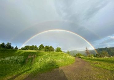 Веселка з'єднала Закарпаття та Львівщину (ФОТО)