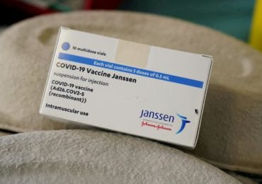 В Україні зареєстрували вакцину Janssen проти COVID-19: вона дозволена ВООЗ, США і ЄС