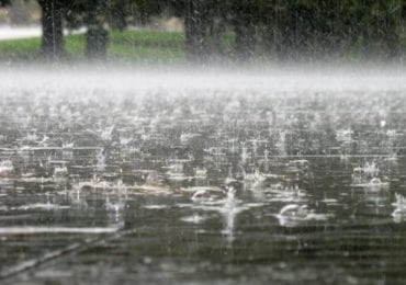 На східній та центральній частині Закарпаття упродовж доби випала половина місячної норми опадів