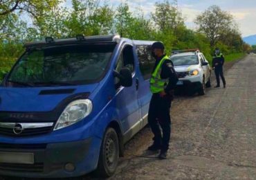 Цього тижня патрульні посилено стежитимуть за водіями, які здійснюють пасажирські перевезення