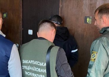 Заставу в понад 136 тисяч обрали прикордоннику за отримання 18 тисяч доларів хабаря