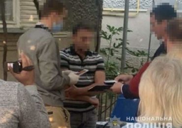 3000 доларів за розв'язання земельного питання: на Закарпатті затримали депутата ОТГ