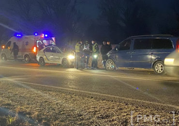 Масштабна ДТП на Закарпатті: зіштовхнулися 3 автомобілі (ФОТО)