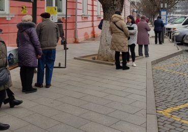 Що кажуть ужгородці про припинення пільгових перевезень (ВІДЕО)