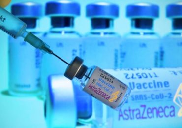 Ізраїль передасть Україні 500 тисяч доз вакцин AstraZeneca