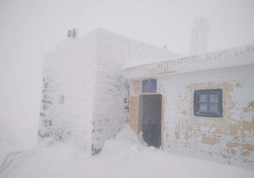 У Карпатах сніг та температура повітря -11°C