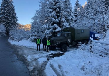 На карпатських перевалах рятувальники розгорнули мобільні пункти обігріву